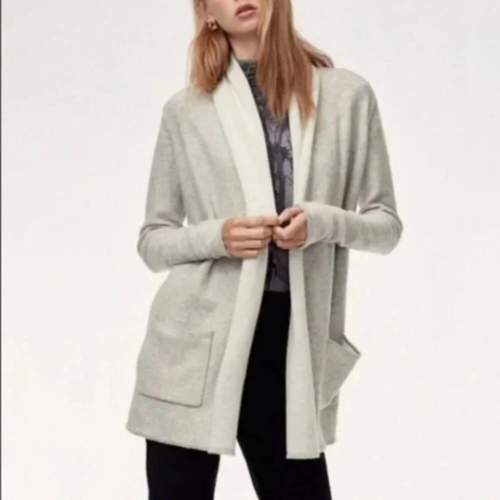 Aritzia Babaton Beekman Cashmere Wool Cardigan Sweater  Grey Oatmeal Sz Medium